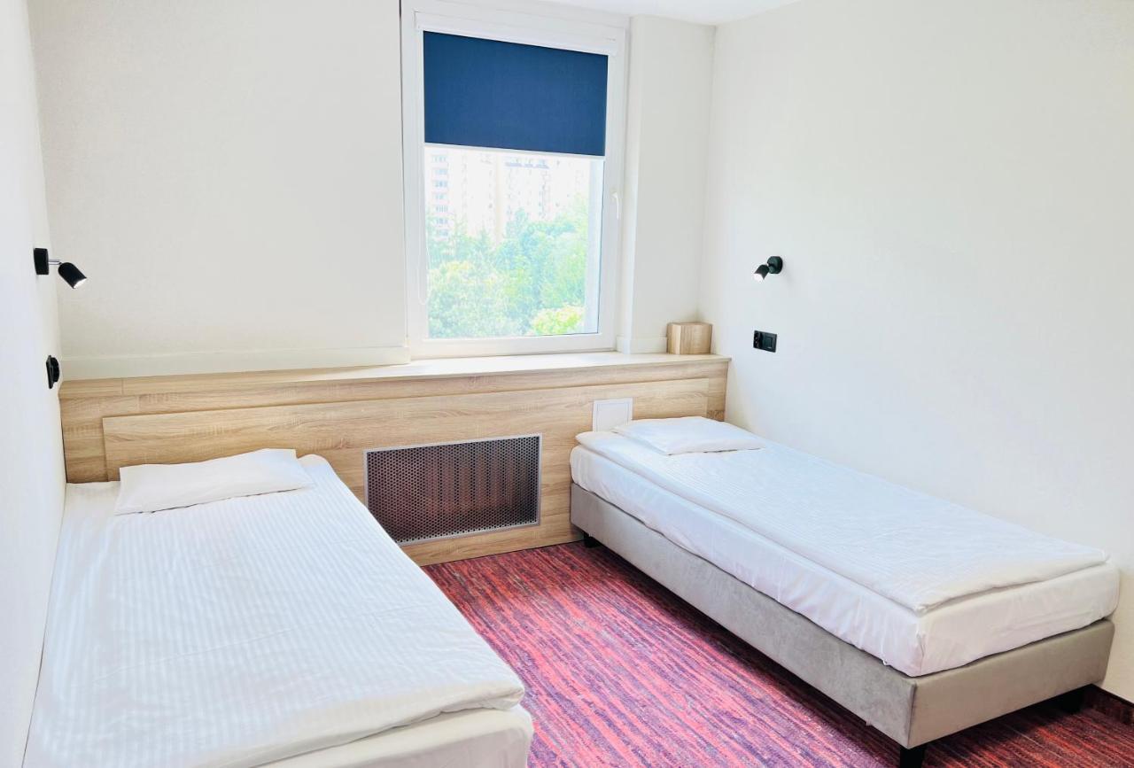 Hotel Rok Krakow Bagian luar foto