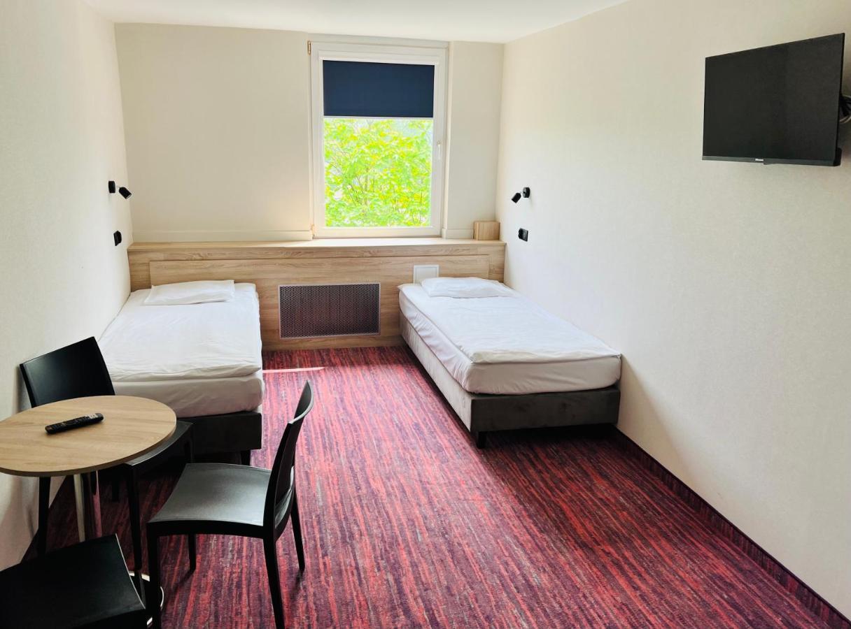 Hotel Rok Krakow Bagian luar foto